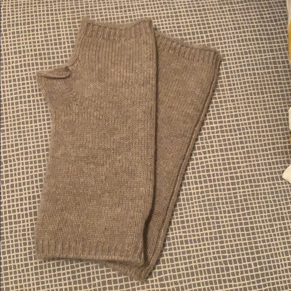 Jenni Kayne Cashmere Fingerless Gloves